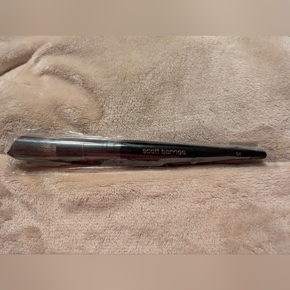 Scott Barnes | #64 The Blush Brush - Picture 2 of 2